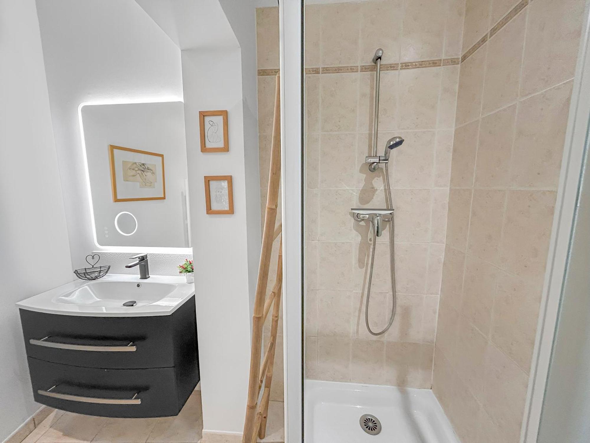 Nid Douillet Au Coeur D'Uzes Apartment ภายนอก รูปภาพ